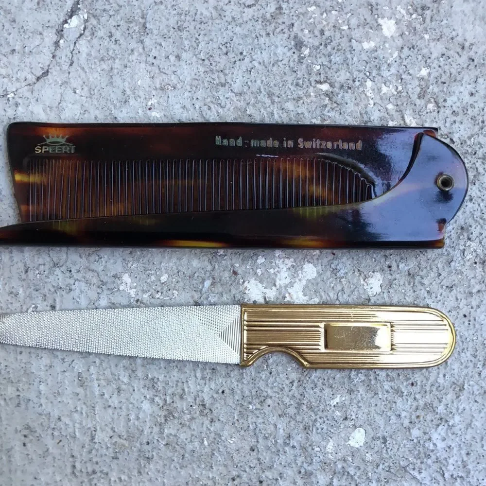 Vintage Mesh Comb/lipstick case